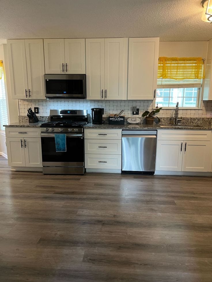 Clean kitchen after rental cleaning